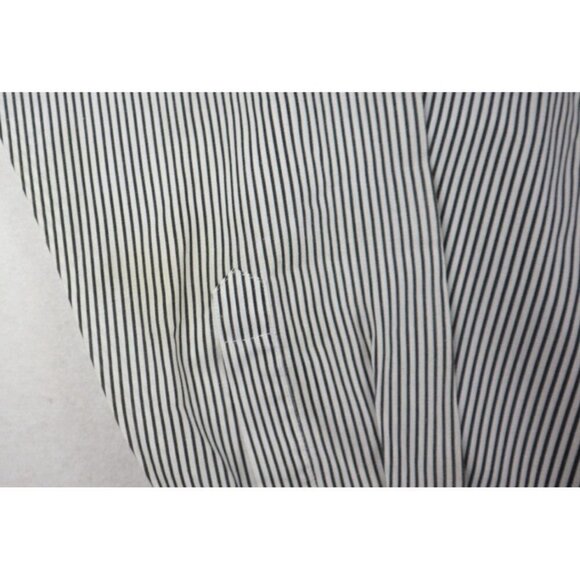 MILI DESIGNS - WOMEN'S GRAY & WHITE STRIPED LONG SLEEVE BUTTON-UP APPLIQUE  - L - Picture 5 of 10